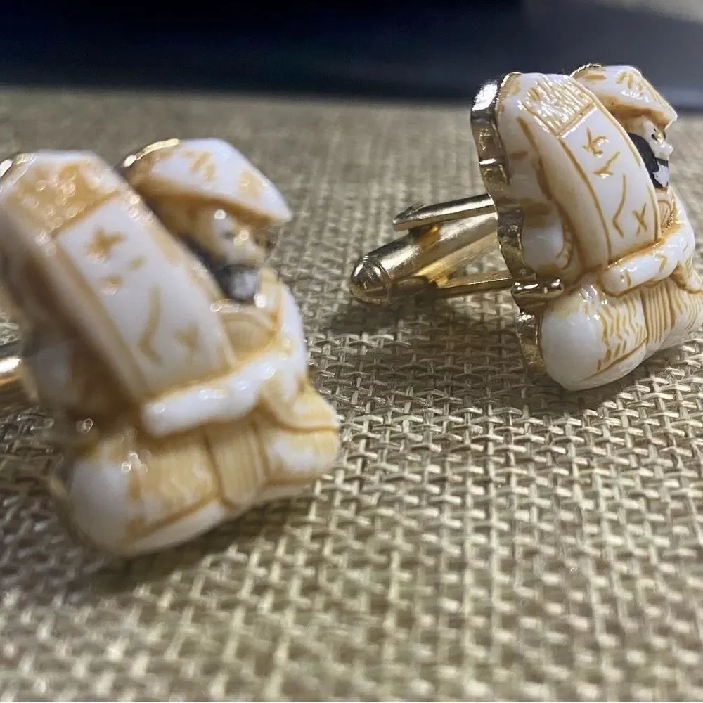Vintage Sheilds Oriental Man Themed Cufflinks